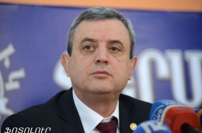 Գագիկ Մինասյանը հրաժարվում է մեկնաբանությունից, Գալուստ Սահակյանը չկա